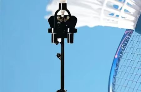 เครื่องฝึกซ้อมแบดมินตันสำหรับผ - Badminton Shuttlecock บทวิจารณ์และราคา