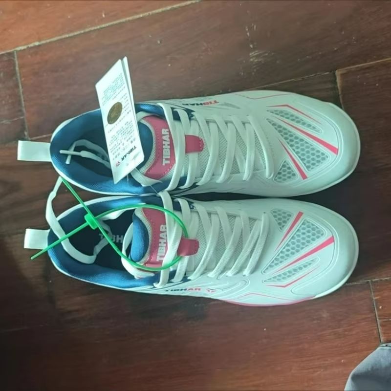 รองเท้าเทนนิสแบรนด์หรู รองเท้า - Badminton Shoes Men บทวิจารณ์และราคา